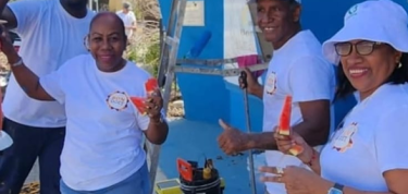 Mural ferf i tegel ofisina Bonaire Human Rights 